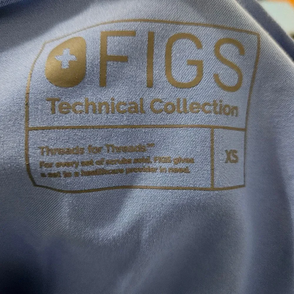 Figs Casma 3 pockets scrub top size xsmall
